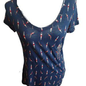 Navy blue old fashion swimmer print tee NWT small